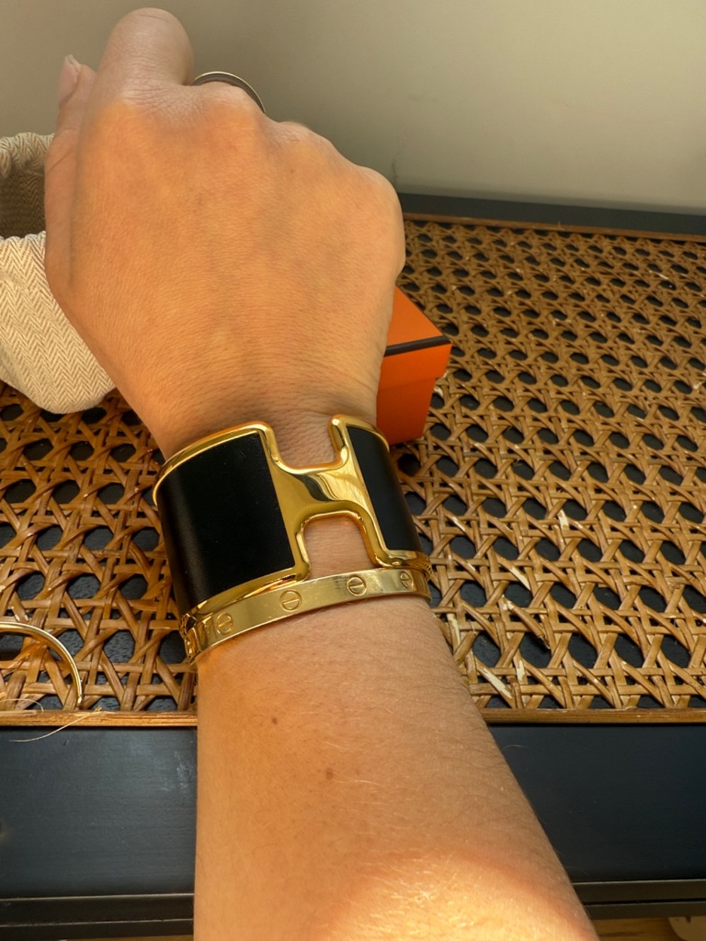 Hermes Black and Gold Olympe cuff bracelet - Picture 8 of 8